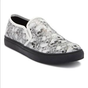 Steve Madden Shoes - Steve Madden Helion Slip On Skull Shoes Steve Madden Shoes - Steve Madden Helion Slip On Skull Shoes